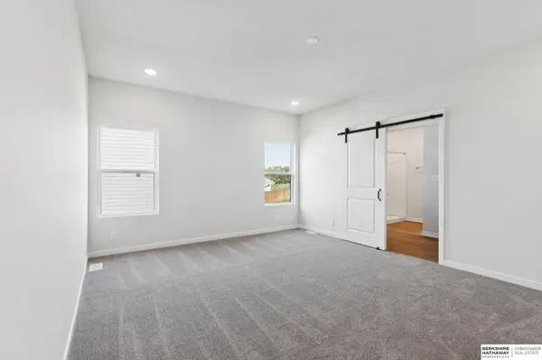 2116 Gindy Drive, Bellevue, NE 68147