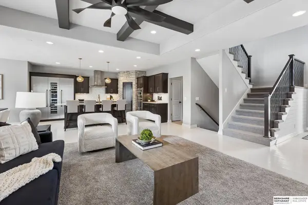 1606 Blue Sage Parkway, Elkhorn, NE 68022