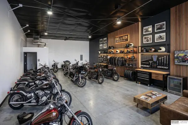 23807 Southwest ST, Waterloo, NE 68069