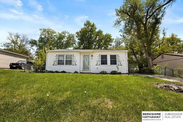 7411 S 41 AVE, Bellevue, NE 68147