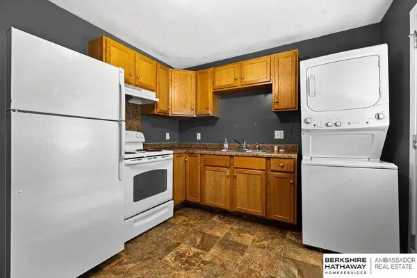 7411 S 41 AVE, Bellevue, NE 68147