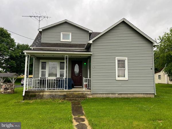 1162 NEWVILLE RD, Carlisle, PA 17013