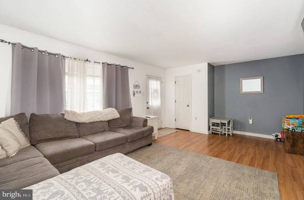 11 BENTLEY PL, Carlisle, PA 17013