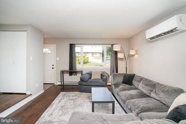 831 ERFORD RD, Camp Hill, PA 17011