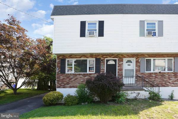 831 ERFORD RD, Camp Hill, PA 17011