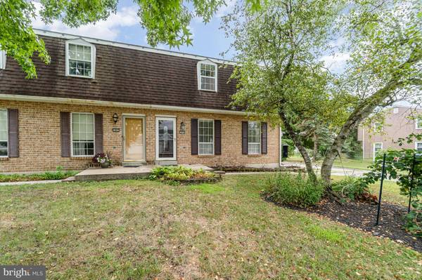 1895 ESTHER DR, Carlisle, PA 17013