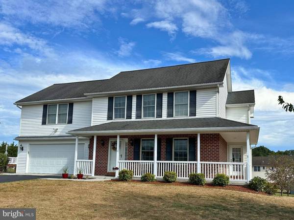 61 MEADE DRIVE, Carlisle, PA 17013