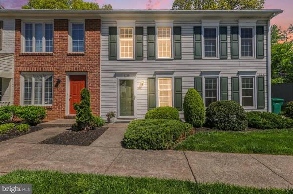 6239 STANFORD CT, Mechanicsburg, PA 17050