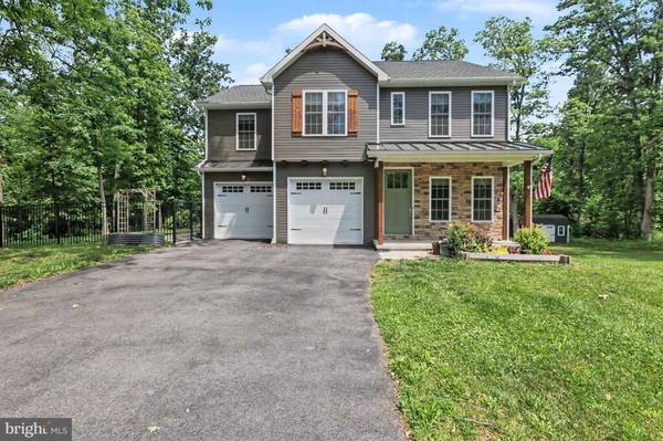 826 SANDBANK RD, Mount Holly Springs, PA 17065