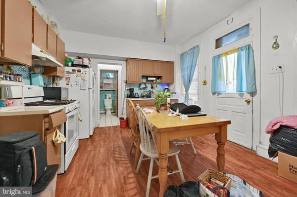 667 E PHILADELPHIA ST, York, PA 17403