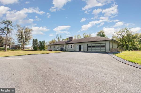 4100 GREENWOOD BLVD, Harrisburg, PA 17109