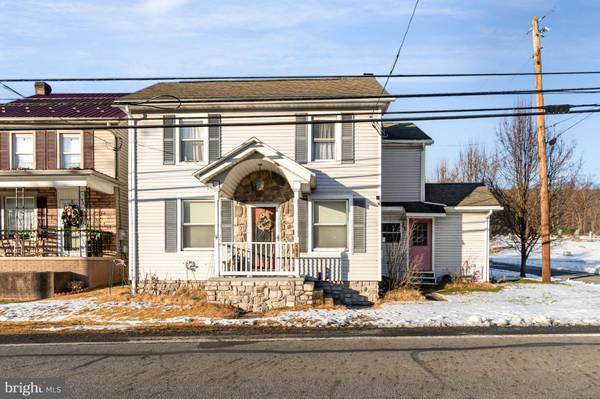 599 E MARKET ST, Williamstown, PA 17098