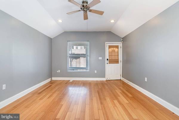 2136 SUSQUEHANNA ST, Harrisburg, PA 17110