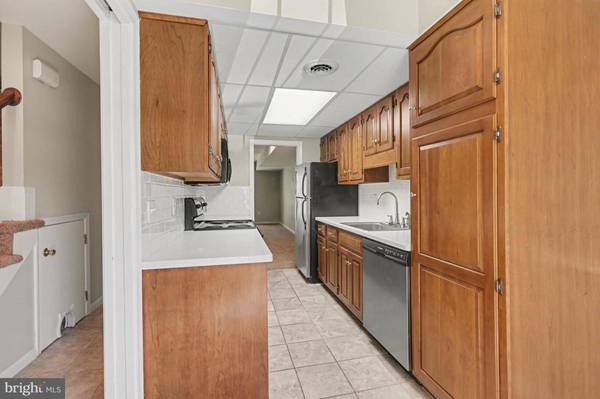 6239 STANFORD CT, Mechanicsburg, PA 17050
