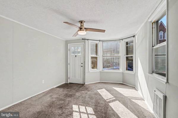 31 CHESTNUT ST, Steelton, PA 17113