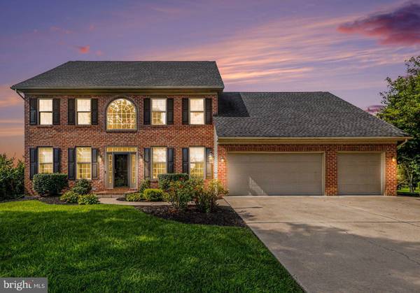 4 MAYFIELD CT