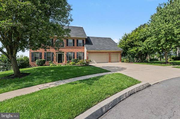 4 MAYFIELD CT, Carlisle, PA 17013