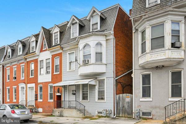 667 E PHILADELPHIA ST, York, PA 17403