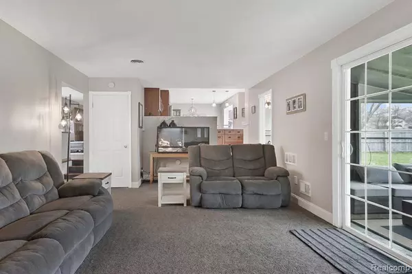 5065 Hyde Park Drive, Flint Twp, MI 48473