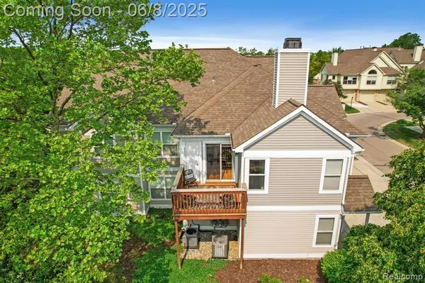 1637 Coburn Drive, Pittsfield Twp, MI 48108