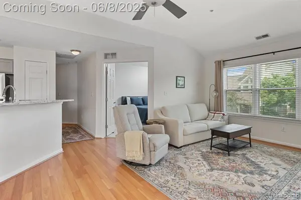 1637 Coburn Drive, Pittsfield Twp, MI 48108