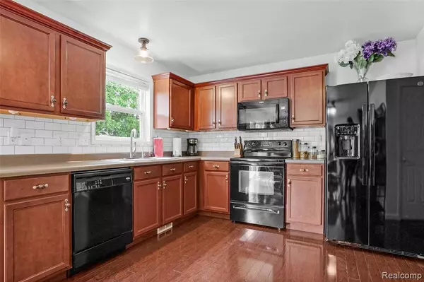 1029 Primrose Lane, Milan, MI 48160