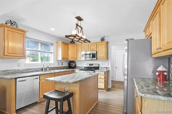 1267 Chemung Forest Drive, Genoa Twp, MI 48843