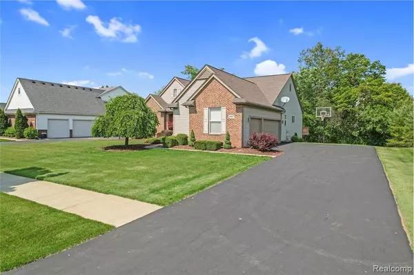 1267 Chemung Forest Drive, Genoa Twp, MI 48843