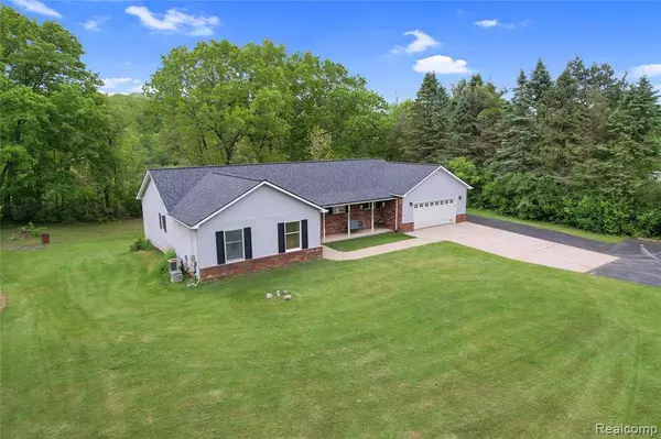 9587 Harmon Lane, Green Oak Twp, MI 48178