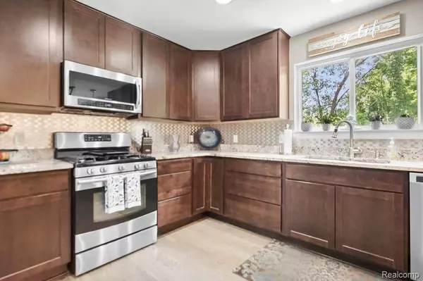 11316 Saddlebrook Circle, Putnam Twp, MI 48169