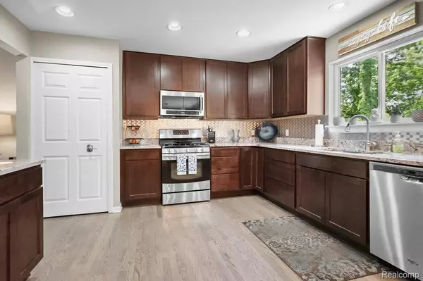 11316 Saddlebrook Circle, Putnam Twp, MI 48169