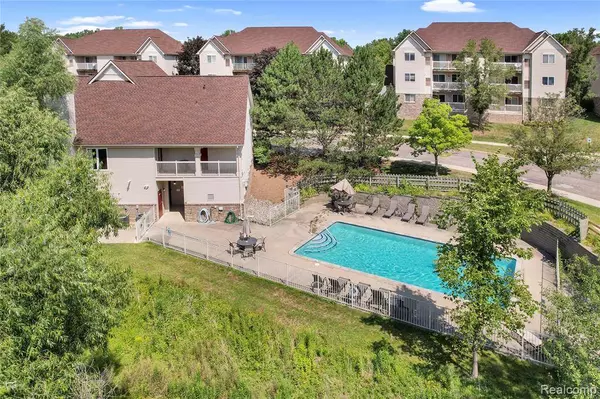 859 Amanda Lane, Pontiac, MI 48340