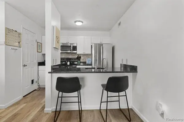 8737 Green Willow Street, Brighton, MI 48116