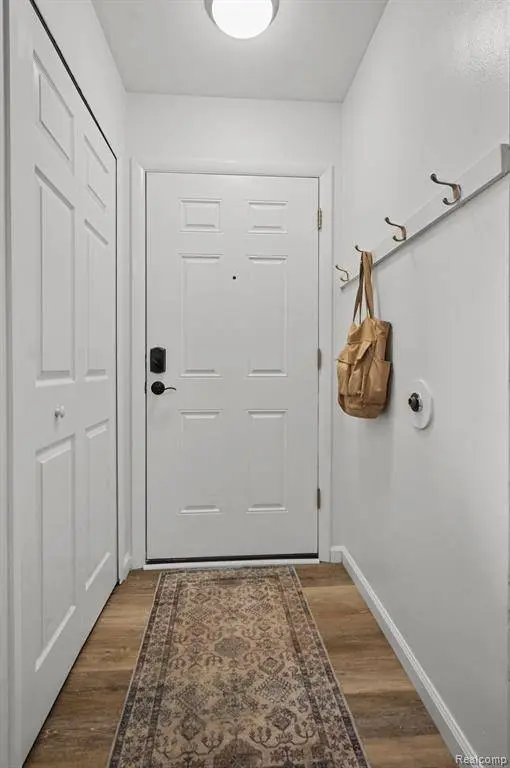 8737 Green Willow Street, Brighton, MI 48116