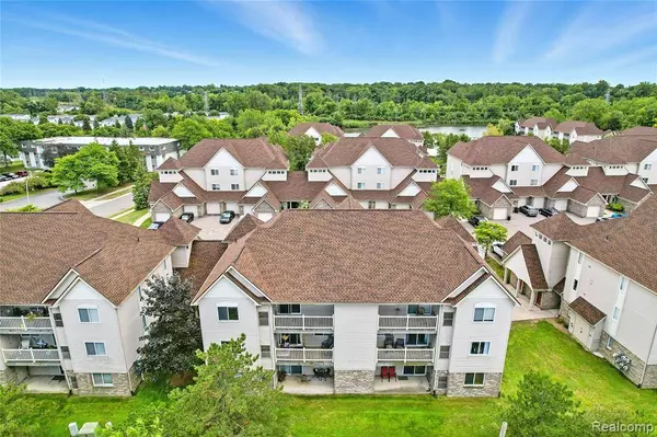 863 Brandon Avenue, Pontiac, MI 48340