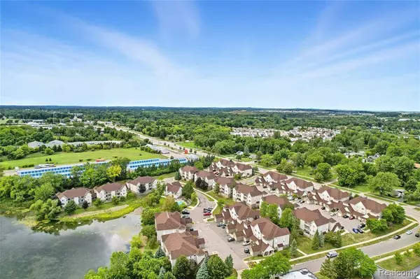 863 Brandon Avenue, Pontiac, MI 48340