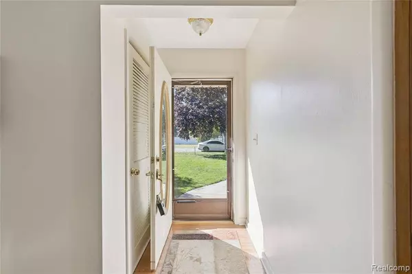 2688 Linda Street, Saginaw, MI 48603