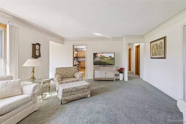 2688 Linda Street, Saginaw, MI 48603