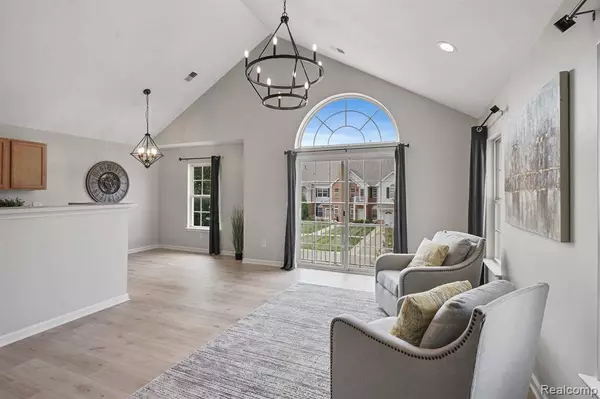 606 Olde English Circle, Howell, MI 48855