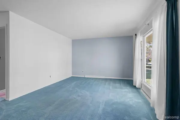 4318 Moonlight Drive, Holly Twp, MI 48442