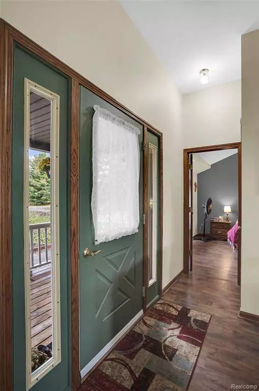 8127 Goldenrod Court, Green Oak Twp, MI 48116