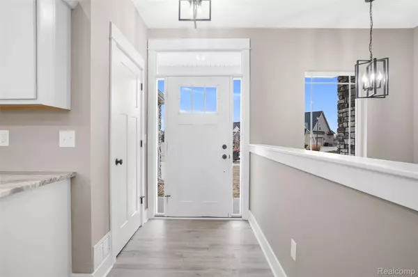 9033 COPPER RIDGE DR, Davison, MI 48423