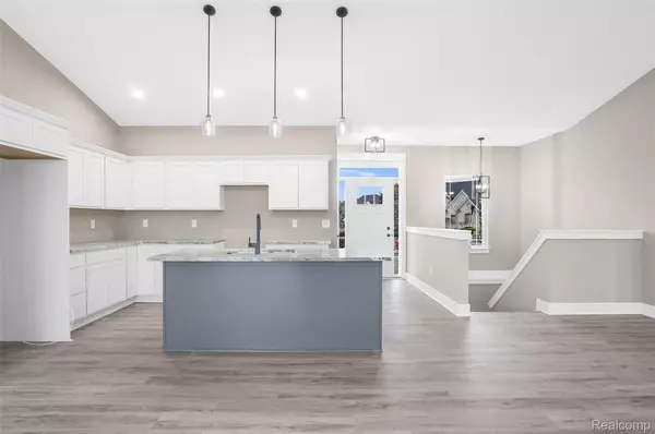 9033 COPPER RIDGE DR, Davison, MI 48423