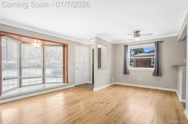 30451 Hathaway ST, Livonia, MI 48150