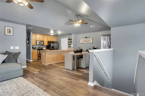 3346 Kneeland CIR, Howell, MI 48843