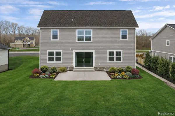 8398 Mapleview DR, Davison Township, MI 48423