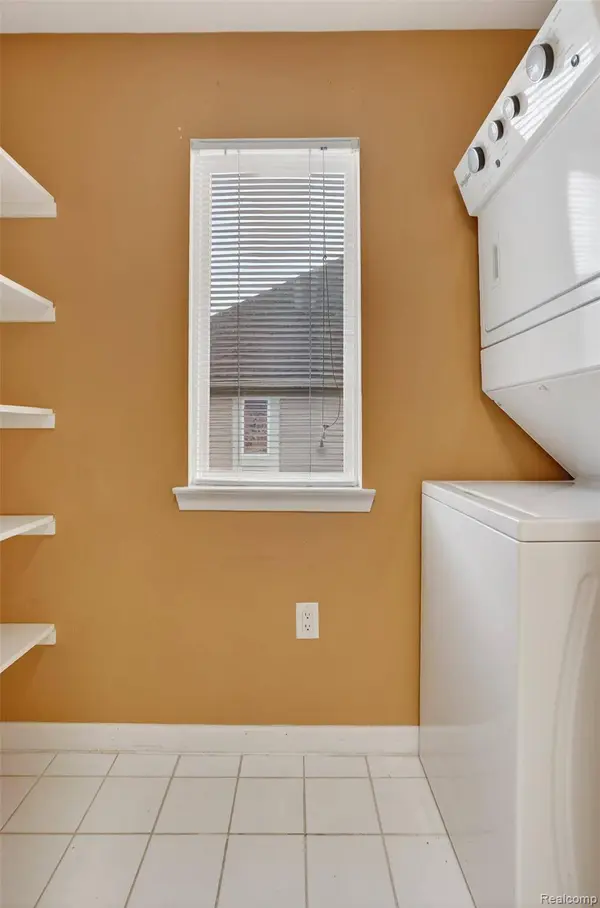 848 Brandon AVE, Pontiac, MI 48340