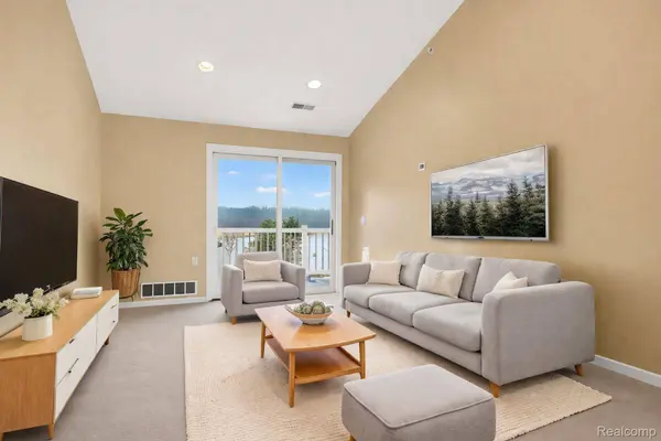 848 Brandon AVE, Pontiac, MI 48340