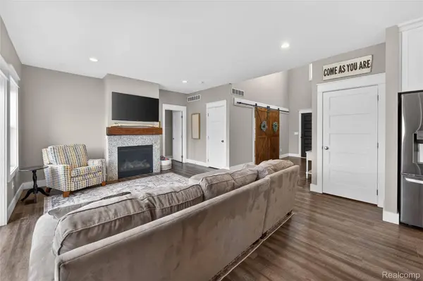 5360 Stone Garden DR, Marion Township, MI 48843