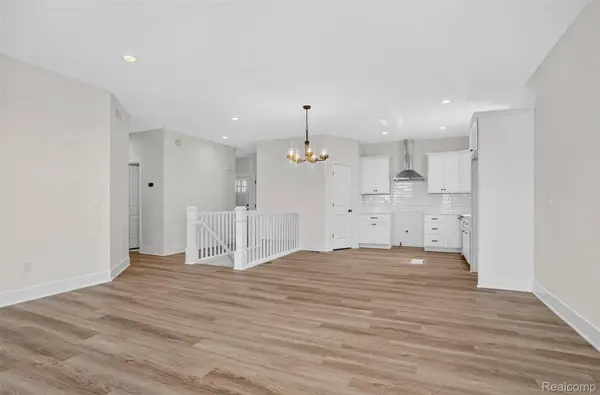 2270 Gilder DR, Mariontownship_livingston, MI 48843